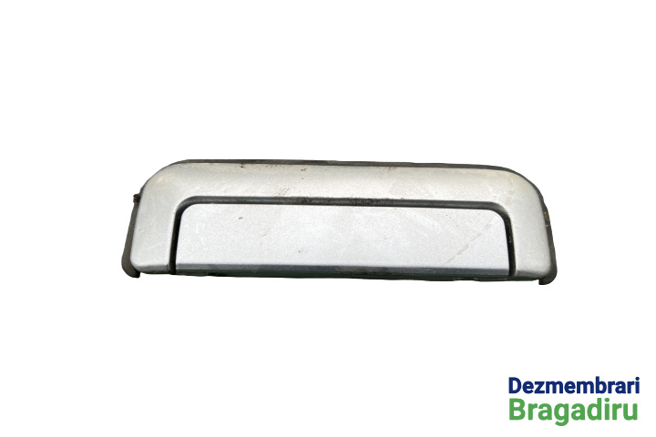 Maner deschidere din exterior usa spate dreapta Cod: MR313839 Mitsubishi Pajero Sport [1996 - 2005] SUV 2.5 TD MT (133 hp) (K90) K94W 2.5TD - 4D56T