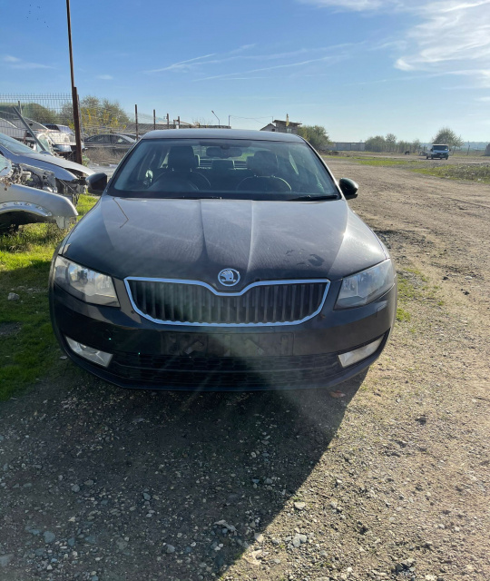 Maner deschidere din exterior usa spate dreapta Skoda Octavia 3 [2013 - 2017] Liftback 5-usi 1.6 TDI MT (105 hp)