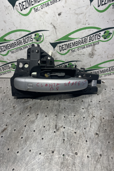 Maner deschidere din exterior usa spate stanga 8T0 837 167 A Audi A4 B8/8K [2007 - 2011] Sedan 4-usi