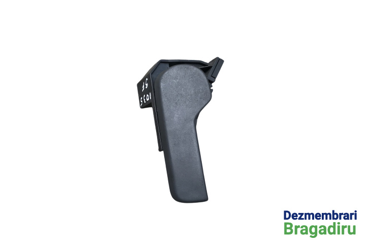 Maner deschidere din interior capota motor Cod: 1K1823633 1K1823633 Volkswagen VW Golf 5 [2003 - 2009] Hatchback 3-usi 1.9 TDI 6DSG (105 hp) Cod motor: BKC, Cod cutie: HLH, Cod culoare: LA6Q