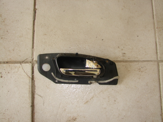 Maner deschidere din interior dreapta Peugeot 607 [2000 - 2004] Sedan 2.0 HDI MT (108 hp) (9D 9U)
