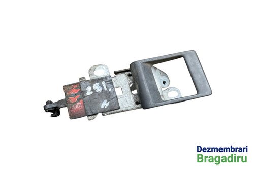 Maner deschidere din interior haion Mitsubishi Pajero 2 [facelift] [1997 - 1999] SUV 5-usi 2.5 TD AT...
