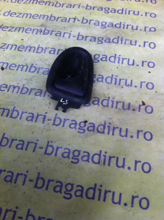 Maner deschidere din interior stanga spate Renault Scenic [facelift] [1999 - 2003] RX4 minivan 5-usi 2.0 16v MT 4WD (139 hp) I (JA0/1_) RX4