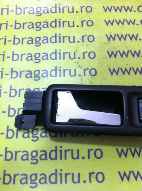 Maner deschidere din interior usa dreapta fata Volkswagen Bora [1998 - 2005] Sedan 1.6 16V MT (105 h...