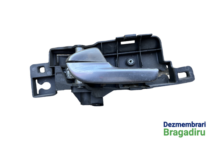Maner deschidere din interior usa fata stanga Cod: 6M21-U22601AB 7S71-A22601-AB Ford S-Max [2006 - 2010] Minivan 2.0 TDCi MT (140 hp)
