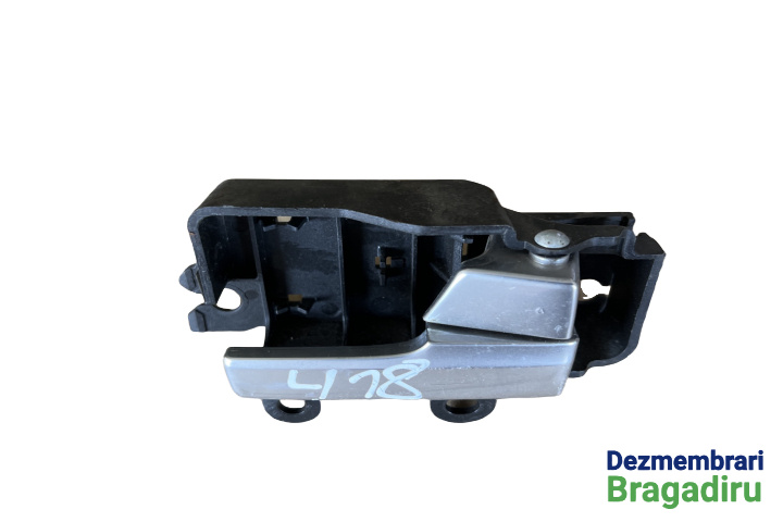 Maner deschidere din interior usa spate dreapta Ford Focus 2 [facelift] [2008 - 2011] wagon 5-usi 2.0 TDCi MT (136 hp) Duratorq - TDCi Euro 4