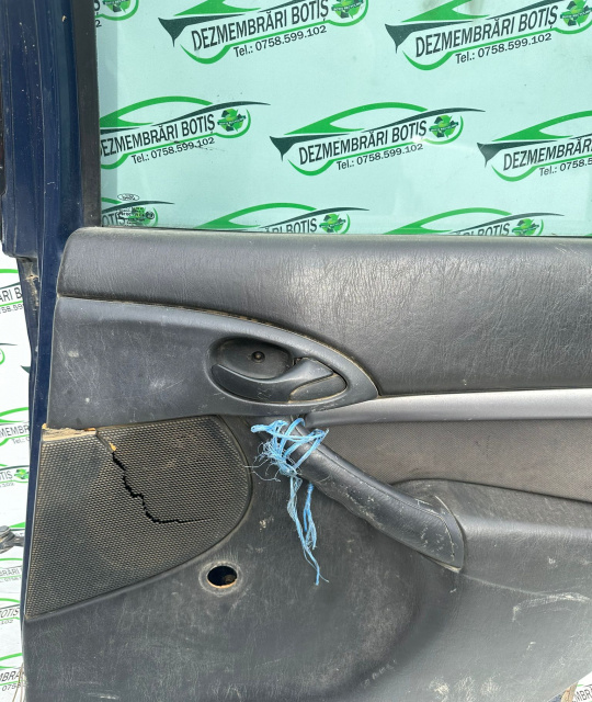 Maner deschidere din interior usa spate dreapta Ford Focus [1998 - 2004] Hatchback 5-usi 1.6 MT (101 hp)