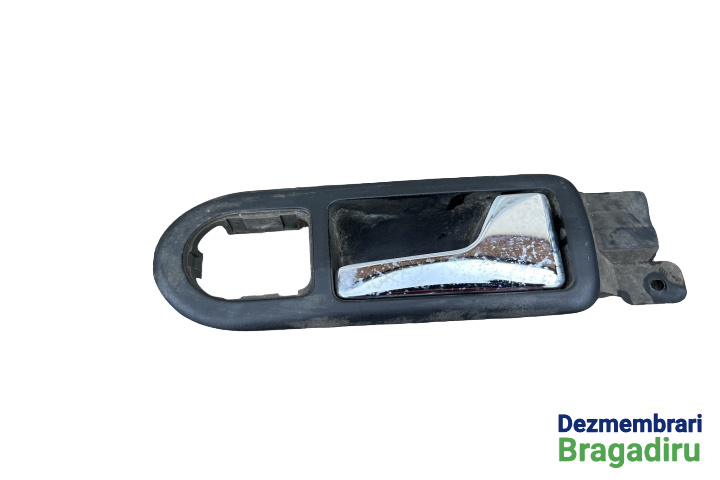Maner deschidere din interior usa spate dreapta Volkswagen VW Passat B5 [1996 - 2000] Sedan 4-usi 1.8 MT (150 hp) (3B2) 1.8T 20V