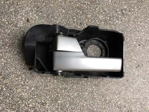 Maner deschidere din interior usa stanga fata Ford Mondeo MK3 [2000 - 2003] wagon 2.0 TDCi 5MT (130 ...