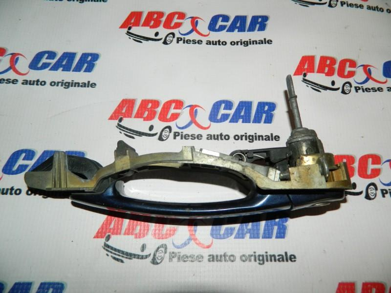 Maner deschidere exterior usa dreapta spate Volkswagen Passat B4 1988-1996