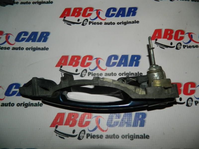 Maner deschidere exterior usa stanga spate Volkswagen Passat B4 1988-1996