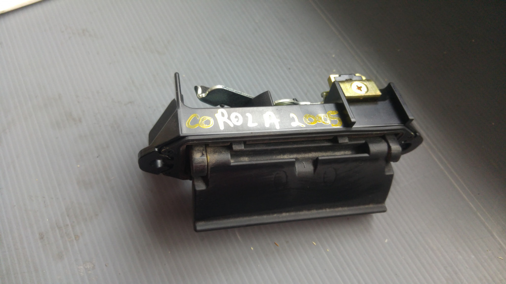 Maner deschidere haion portbagaj toyota corolla e12 hatchback 2001-2007