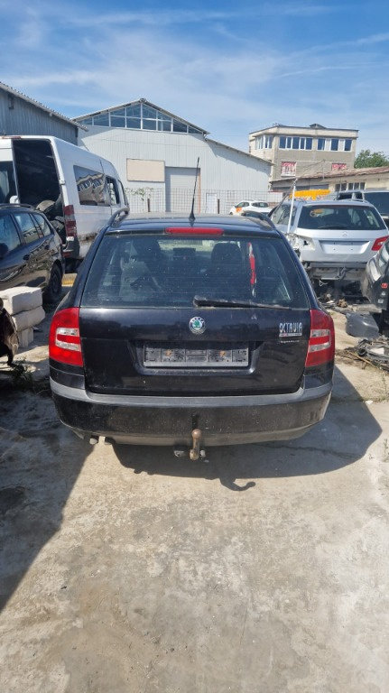 Maner deschidere haion Skoda Octavia 2 combi an fab. 2006