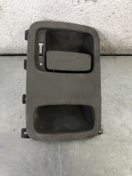 Maner deschidere usa spate Volkswagen Crafter 2.5 TDI Manual. 163cp sedan 2010 (cod intern: 60733)
