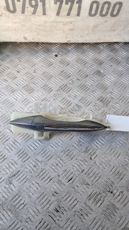 Maner dreapta fata keyless Hyundai I40 an 2013