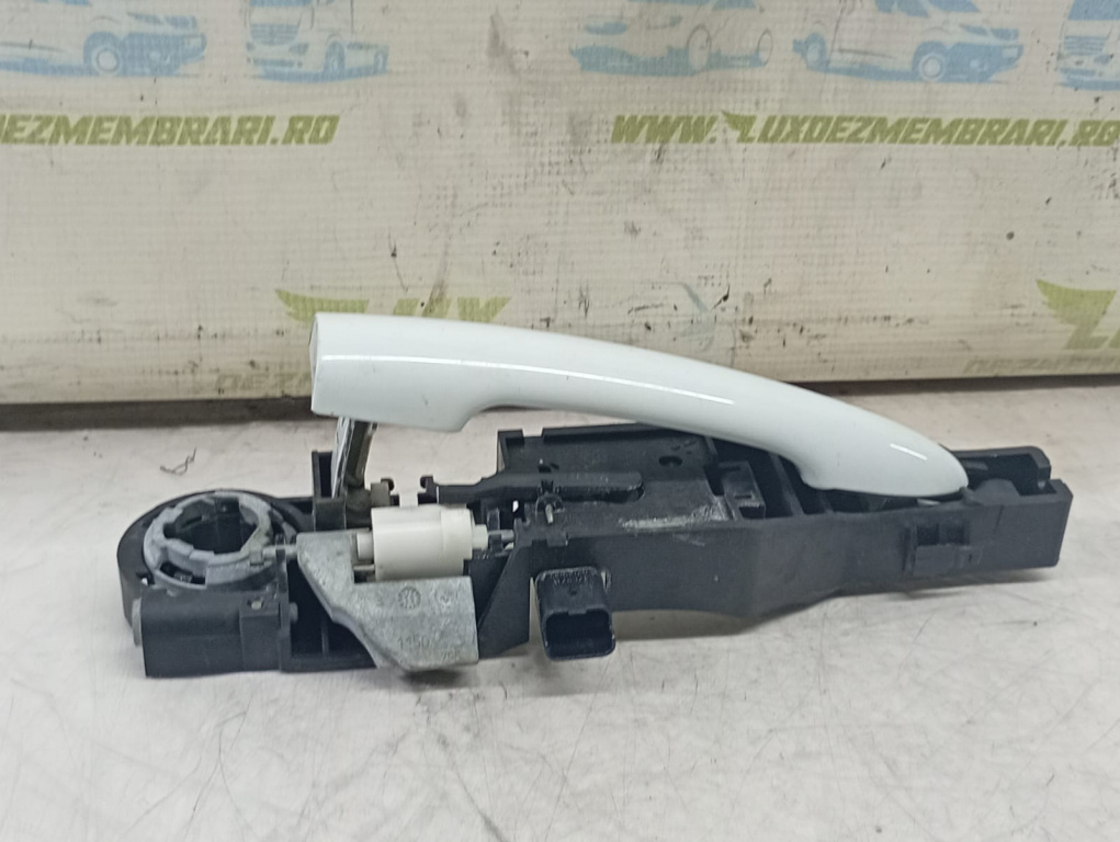 Maner exterior av50487-001 Renault Laguna 3 [2007 - 2011] 2.0 dci M9R828