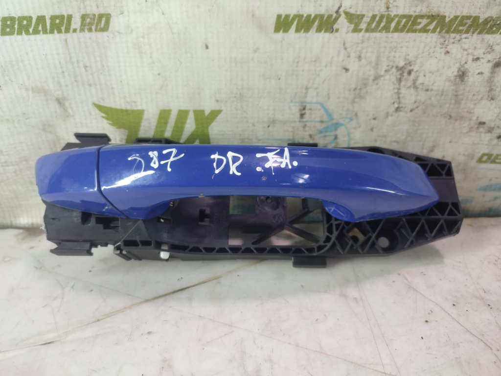 Maner exterior dreapta fata 5n0839885h Skoda Karoq [2017 - 2020] 1.5 tfsi DXDB