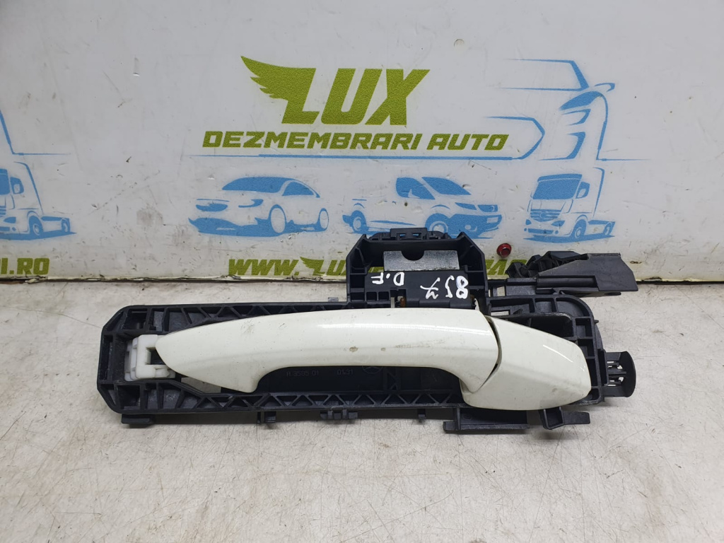 Maner exterior dreapta fata A2047601634 Mercedes-Benz ML W166 [2011 - 2015] 2.2 cdi om651.960