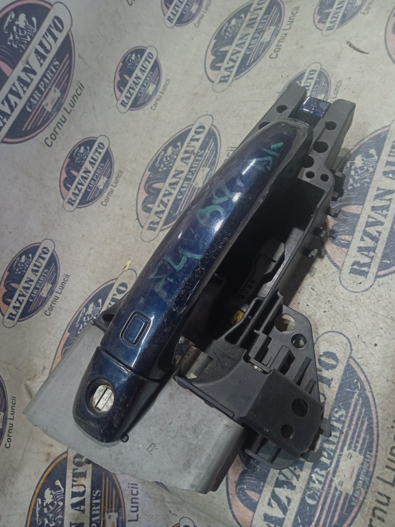 Maner exterior dreapta fata Audi A4 B8 2012