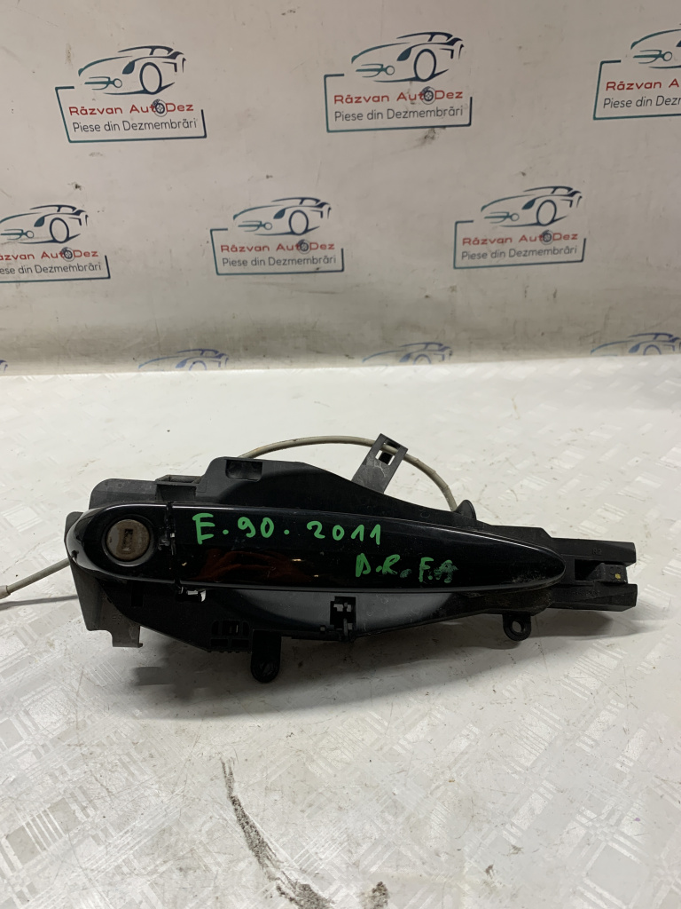 Maner exterior dreapta fata BMW 320 E90 - Motorina 2011, -