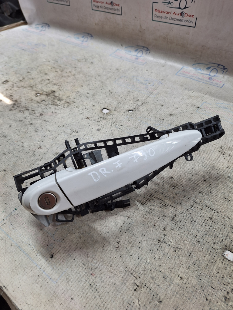 Maner exterior dreapta fata BMW F30 - Motorina 2012, -