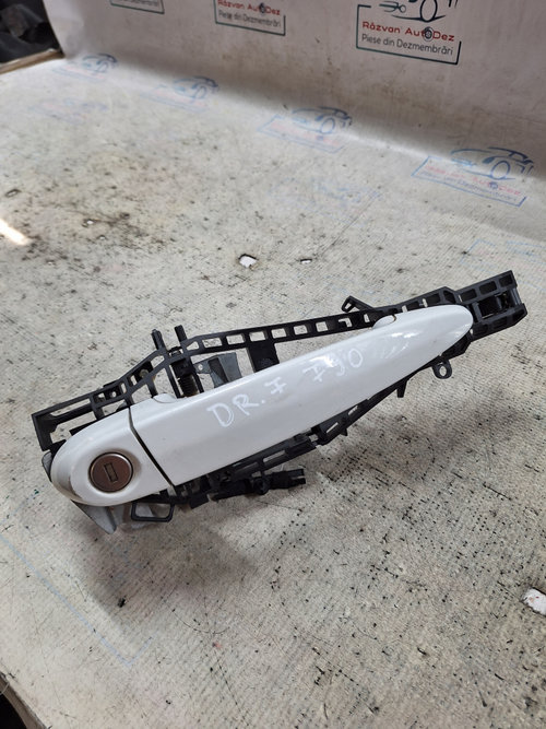 Maner exterior dreapta fata BMW F30 - Motorina 2012, -