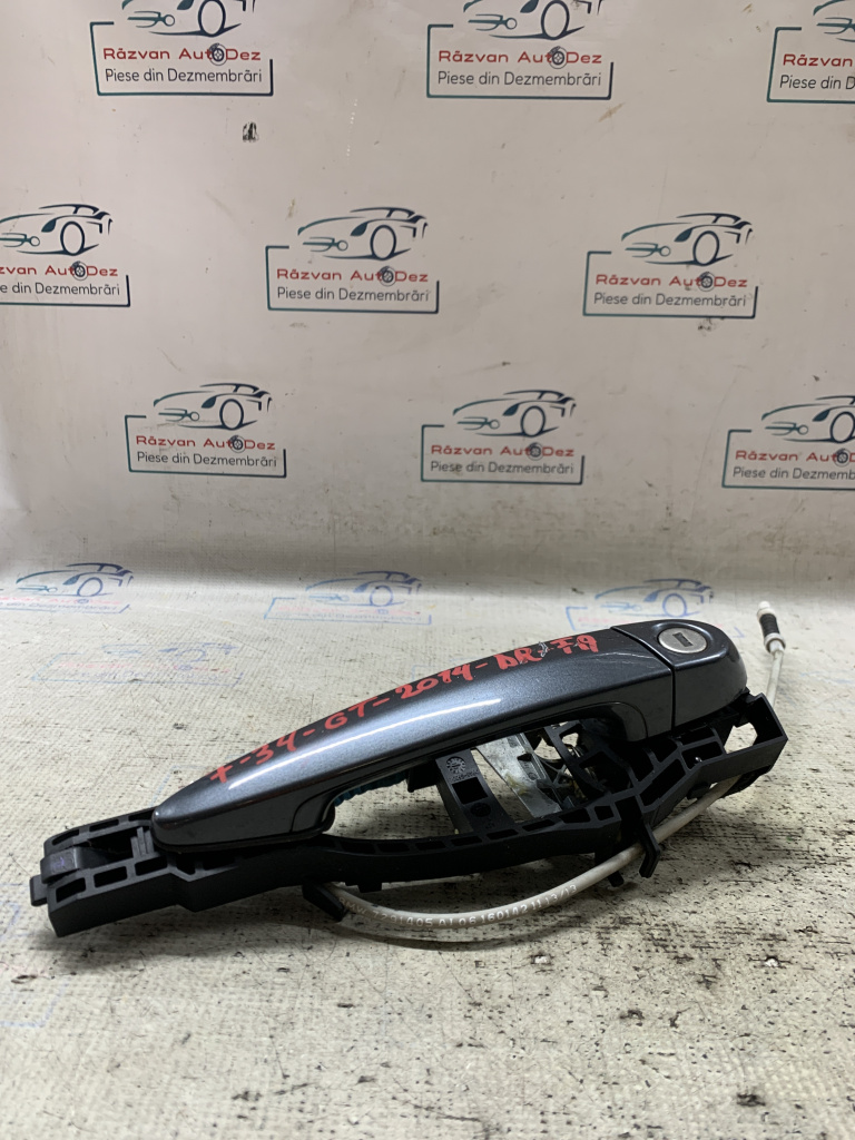 Maner exterior dreapta fata BMW Seria 3 GT F34 - Motorina 2014, -