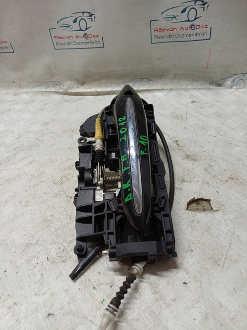 Maner exterior dreapta fata BMW Seria 5 F10 - Motorina 2012, -