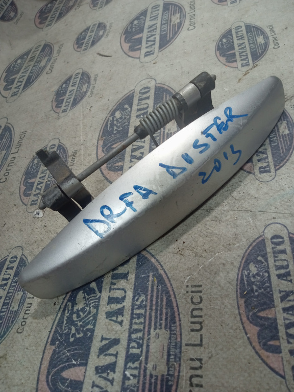 Maner exterior dreapta fata Dacia Duster 2013