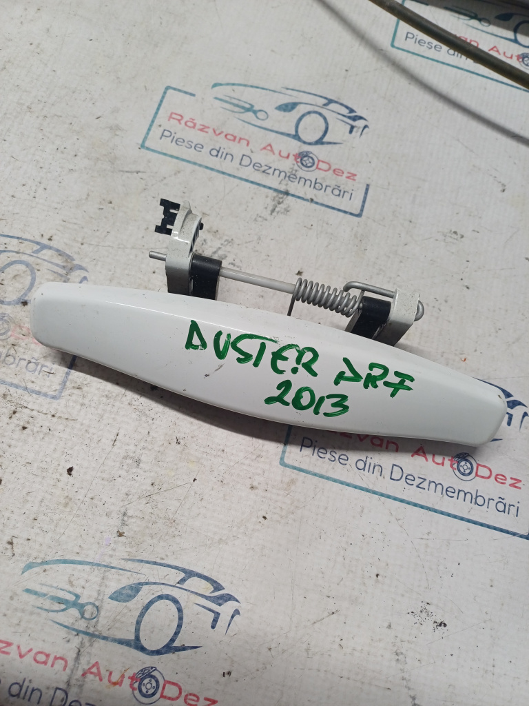 Maner exterior dreapta fata Dacia Duster - Benzina 2013, -