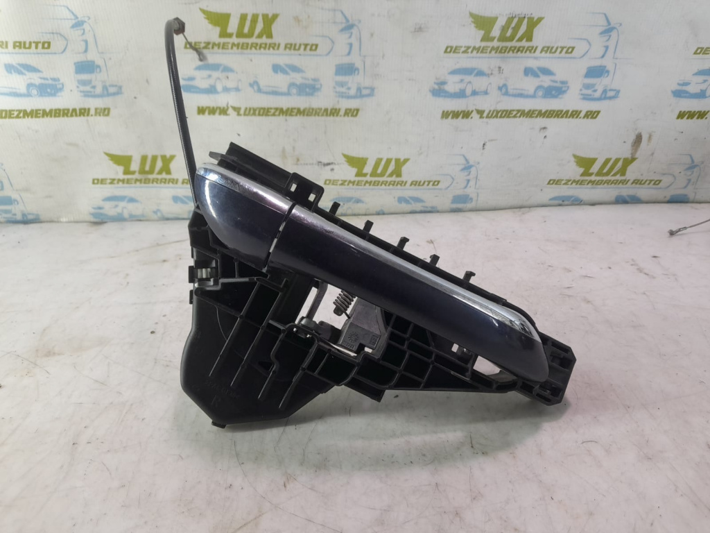 Maner exterior dreapta fata Mercedes-Benz ML W164 [2005 - 2008] 3.0 cdi om642