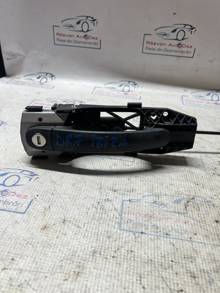 Maner exterior dreapta fata Seat Ibiza 2009