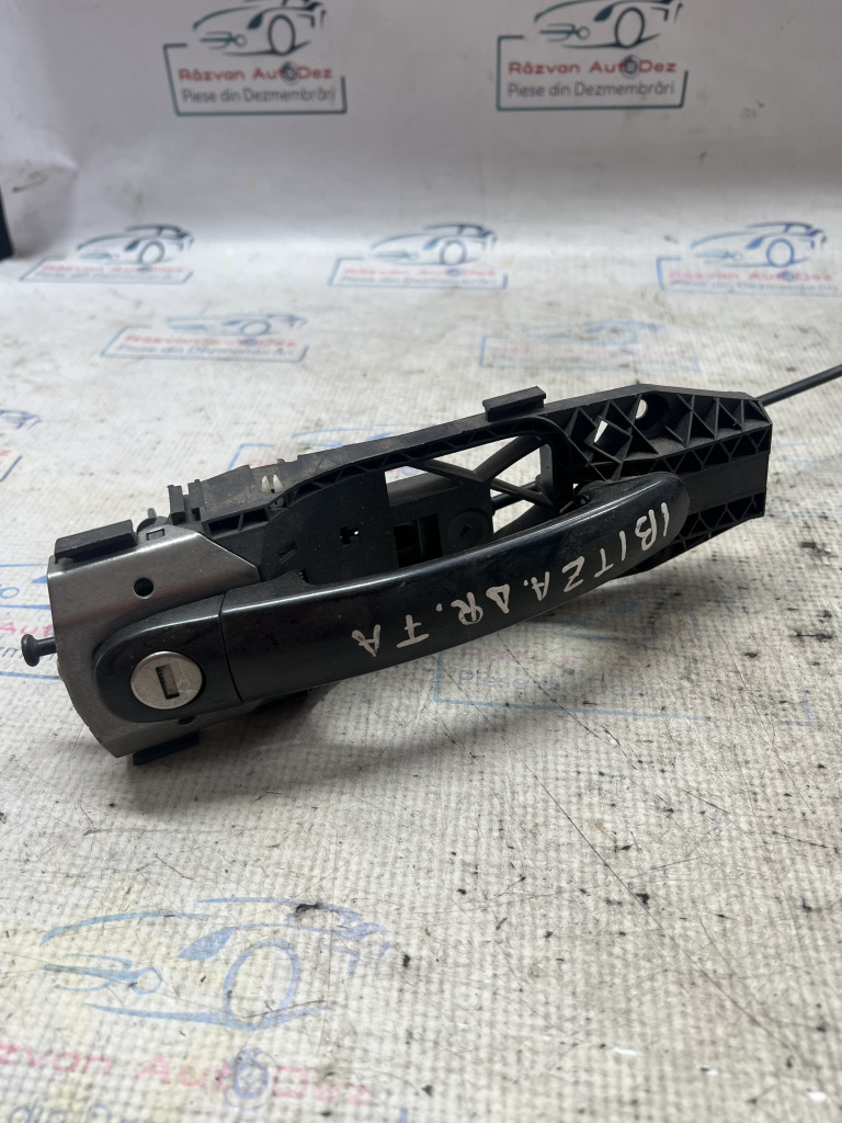 Maner exterior dreapta fata Seat Ibiza 2010