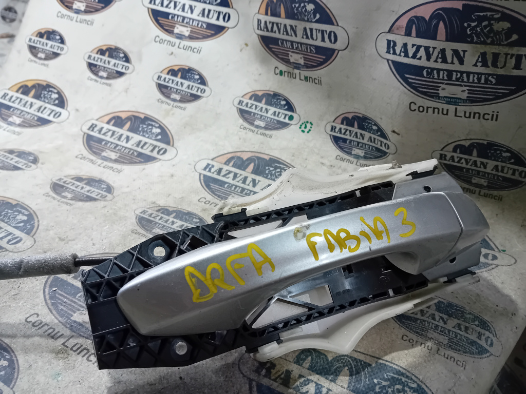 Maner exterior dreapta fata Skoda Fabia 3