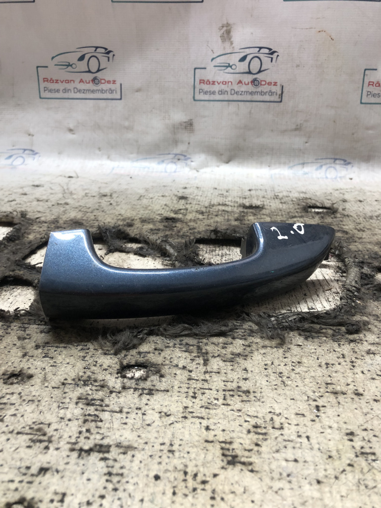 Maner exterior dreapta fata Volkswagen Golf 6 2007