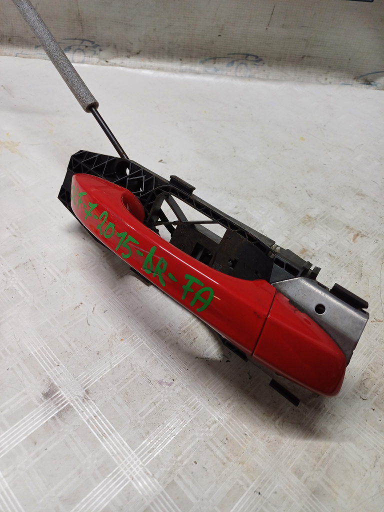 Maner exterior dreapta fata Volkswagen Golf 7 - Motorina 2015, 5N0837017E