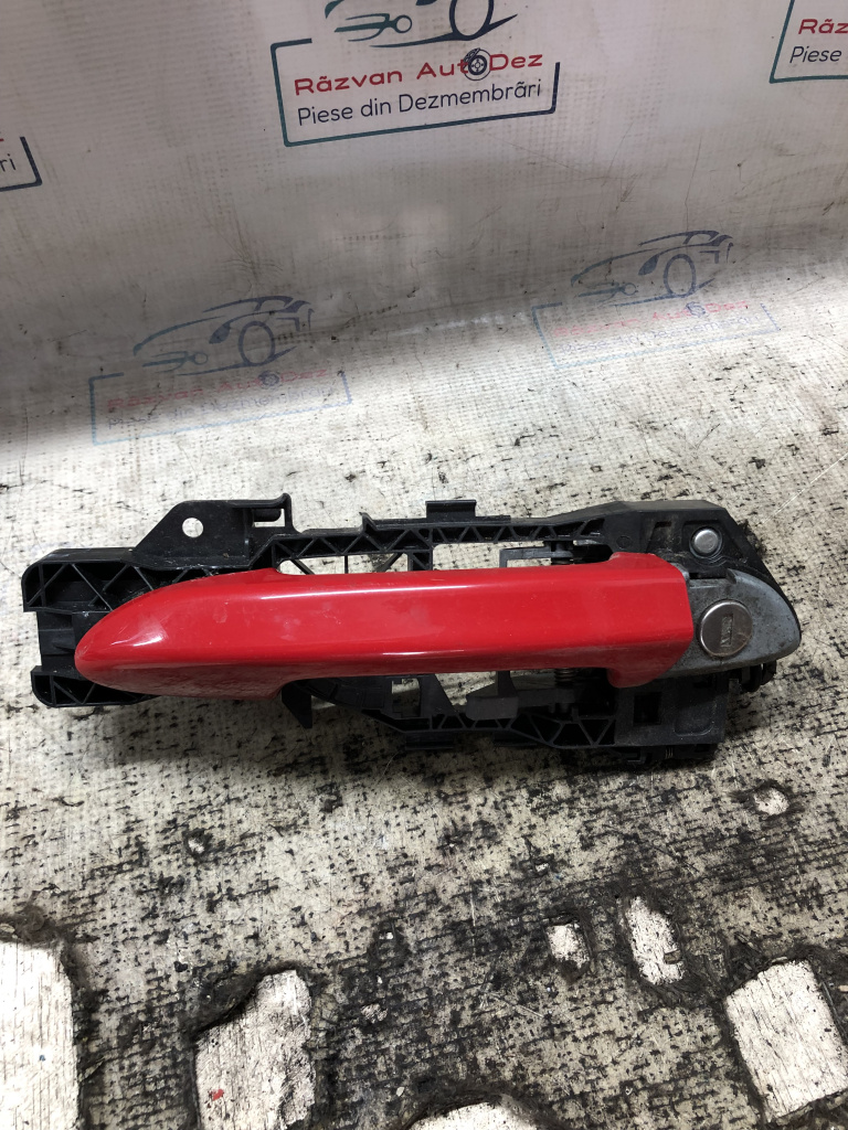 Maner exterior dreapta fata Volkswagen Passat B7 2011