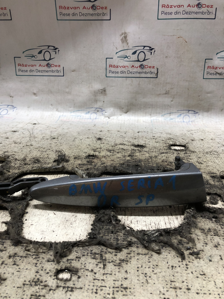 Maner exterior dreapta spate BMW Seria 1 118 2008