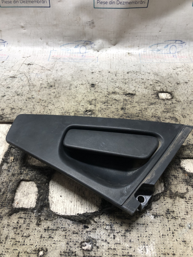 Maner exterior dreapta spate Renault Clio 4 2015