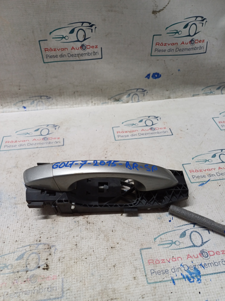 Maner exterior dreapta spate Volkswagen Golf 7 Break 1.4 Benzina 2015, 5N0837017E