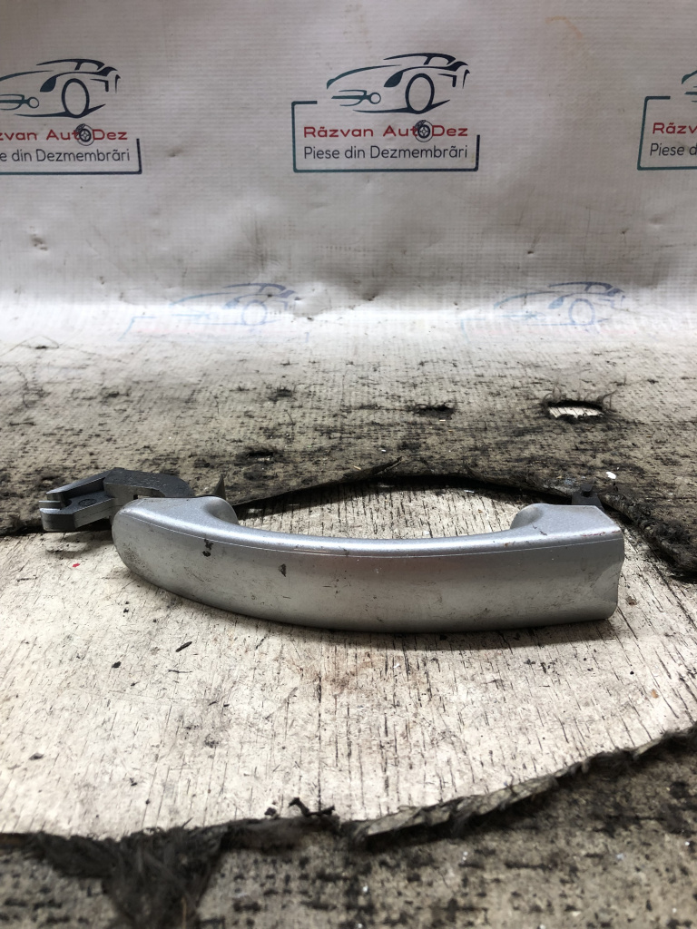 Maner exterior dreapta spate Volkswagen Jetta 2012