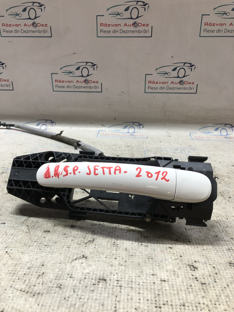 Maner exterior dreapta spate Volkswagen Jetta 2012