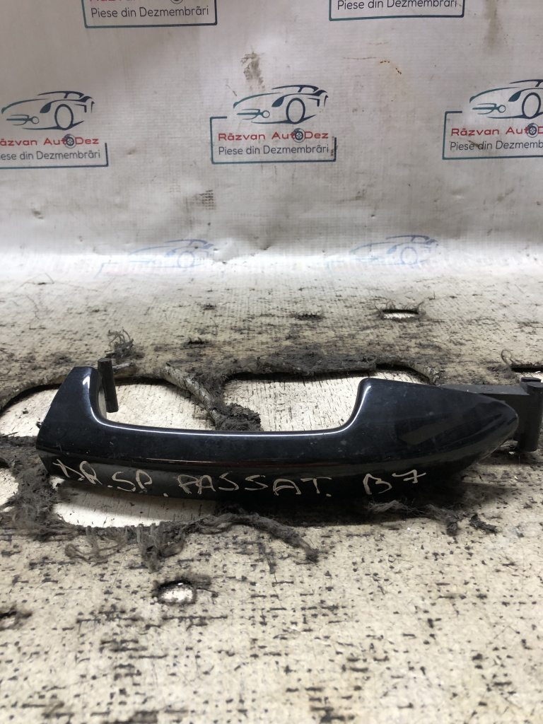 Maner exterior dreapta spate Volkswagen Passat B7 2008