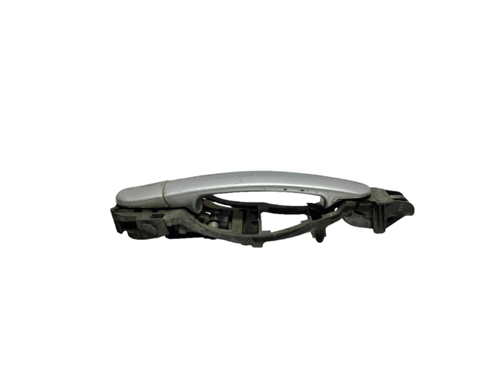 Maner exterior dreapta spate VOLKSWAGEN PASSAT Estate (3B5) [ 1997 - 2001 ] OEM 3B0837886 3B0 837 886