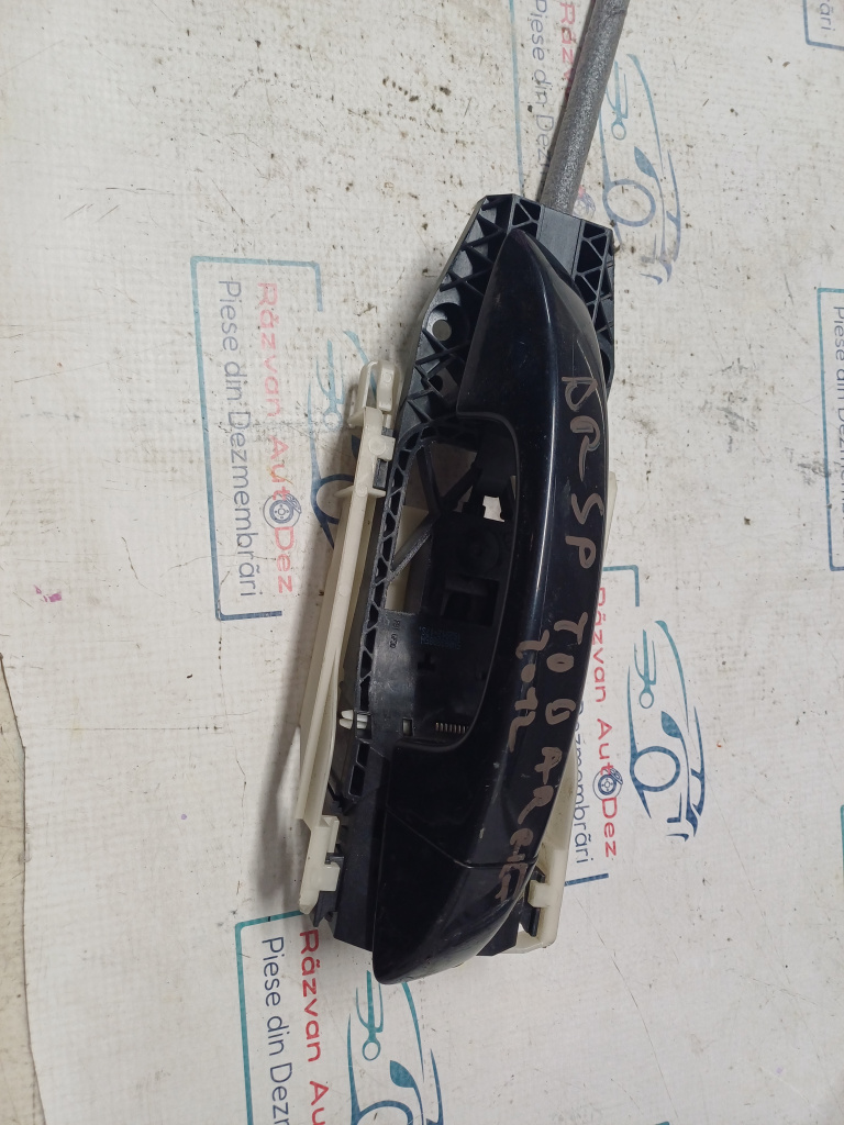 Maner exterior dreapta spate Volkswagen Touareg - Motorina 2012, 5N0839885H