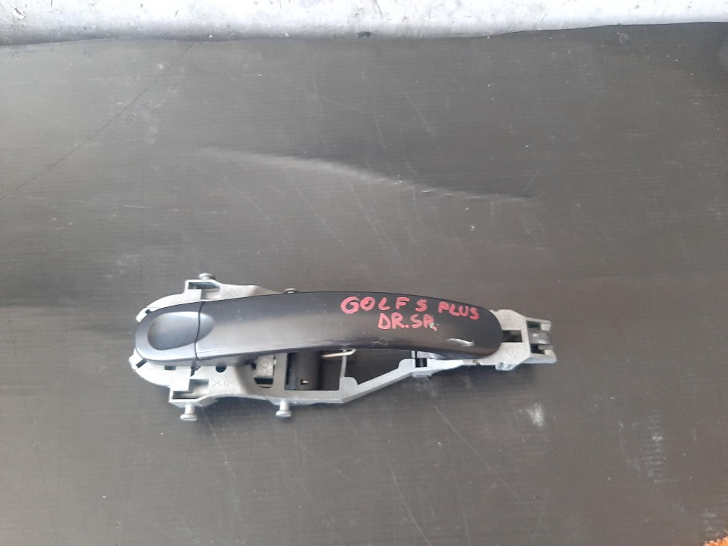 Maner exterior dreapta spate vw golf 5 plus 5m1 521 1ko837886a
