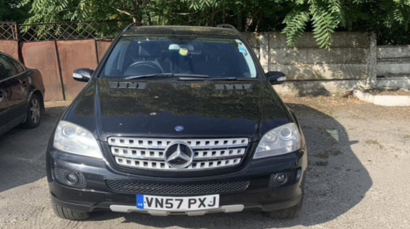 Maner exterior haion Mercedes-Benz M-Class W164 [2005 - 2008] Crossover 5-usi ML 320 CDI 7G-Tronic (224 hp) V6 CDI - 642940 4MATIC