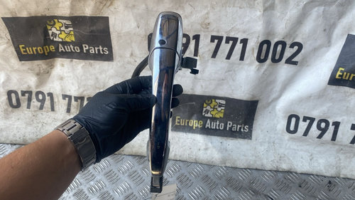 Maner exterior keyless usa dreapta fata Mazda CX-7 2.2 MZR -CD , an 2010