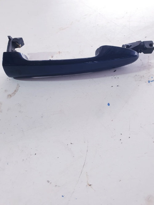 Maner exterior Mazda
