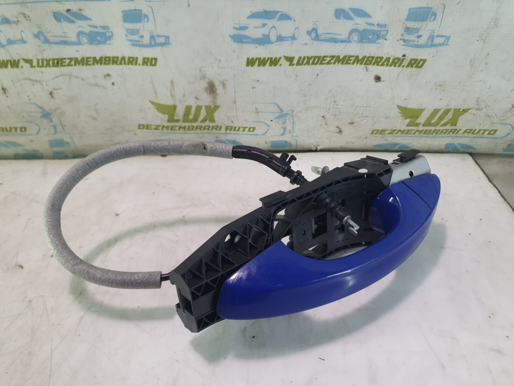 Maner exterior stanga fata 5N0837885H Skoda Karoq [2017 - 2020] 1.5 tfsi DXDB